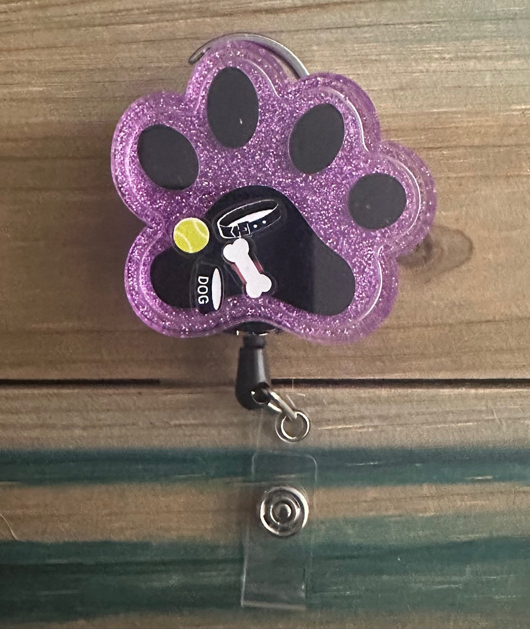 Pet Paw Shaker Badge Reel